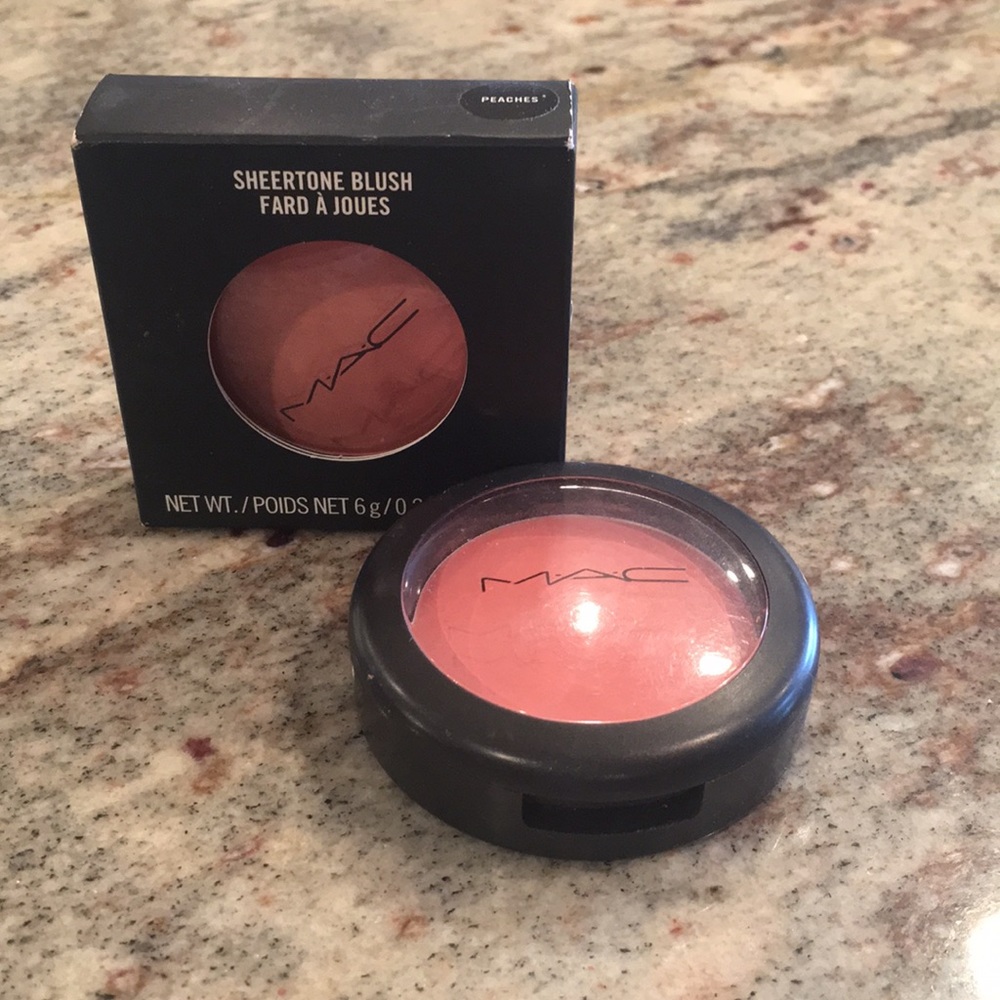 Mac Sheertone Blush - 2 in color Peaches
